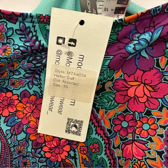 Moontide floral paisley twist front one piece swimsuit US 6 NWT - Picture 10 of 11